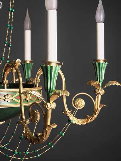 Détail du lustre d'aujourd'hui. Détail du lustre d'aujourd'hui.